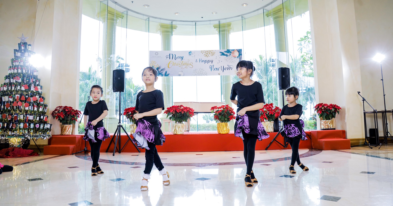 1577182045-初班表演