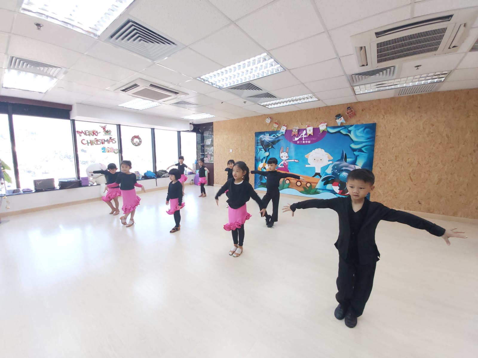 1577182218-啟蒙班上課情況